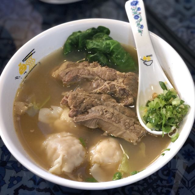 窩心高質牛筋牛腩雲吞