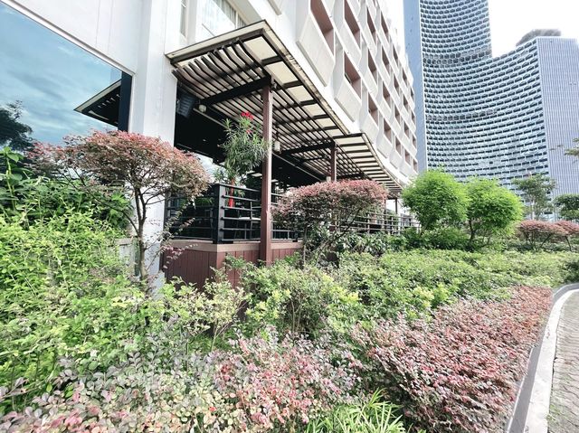 Garden walks at PARKROYAL Hotel