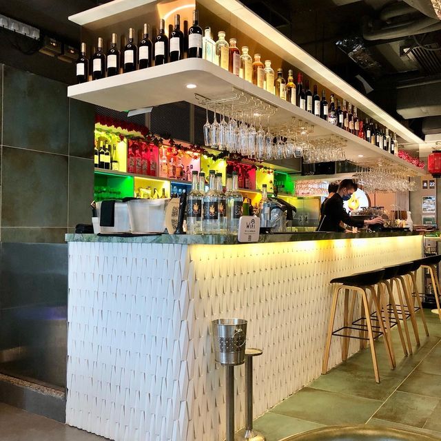 天后開揚高層bar 天后開揚高層bar