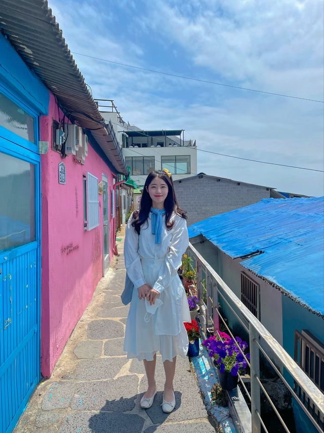 보기만 해도 시원함이 느껴지는 이 곳, 영도 흰여울문화마을