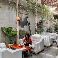 SYDWIC CAFÉ - BANDUNG