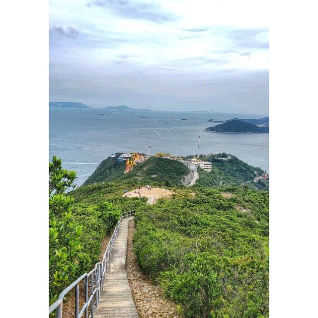 俯瞰海洋公園。南朗山