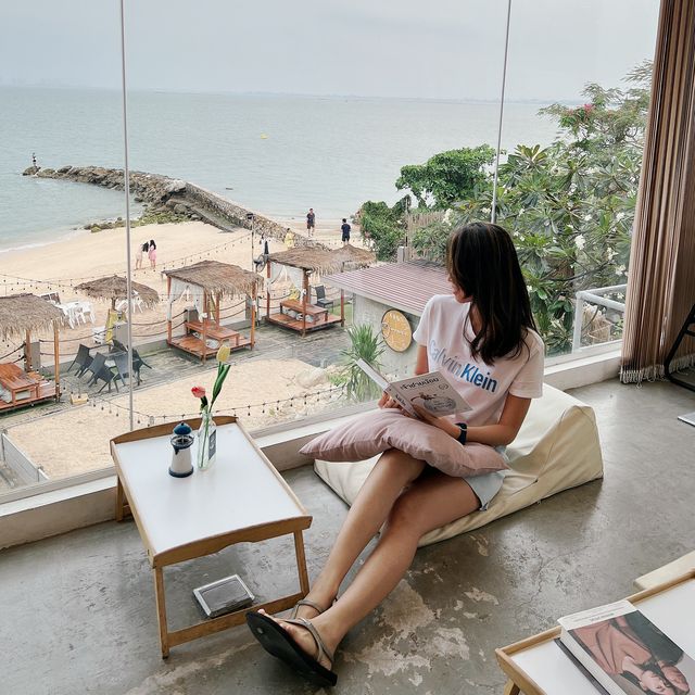 Peacefully at Pattaya Beach 🏖 #เช็คอินทะเล 