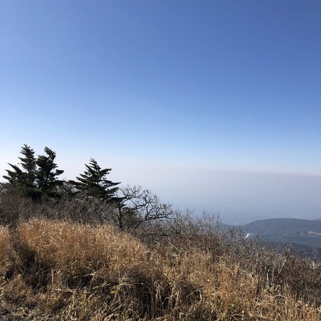 Hiking and Onsen - simply an umami bomb in mind