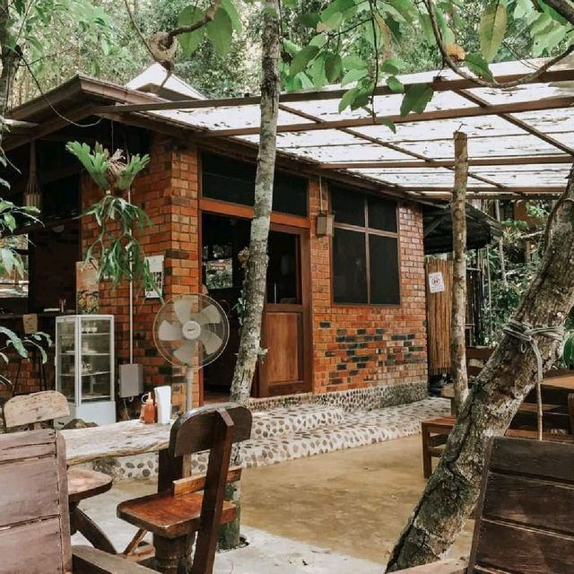 LAE PA CAFE 