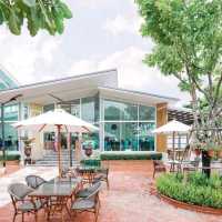 The Village Cafe& Restaurant 