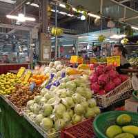 เดินช้อปปิ้งตลาดบัญญัติทรัพย์ ย่านลาดกระบัง