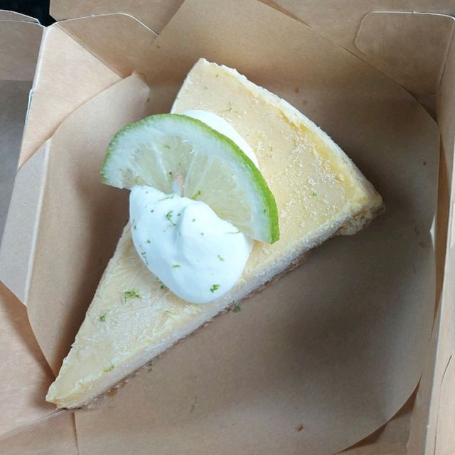 香噴噴肉桂捲【花蓮壽豐】小和好點dot.dot. bakery&cafe