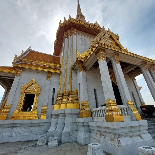พิพิธภัณฑ์วัดไตรมิตร ศูนย์ประวัติศาสตร์เยาวราช