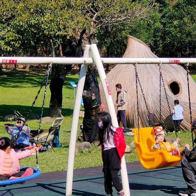 大溪河濱公園-兒童遊具區