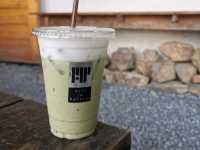 R.I.P Cafe' จิบกาแฟ แลงานศิลป์ในปัตตานี