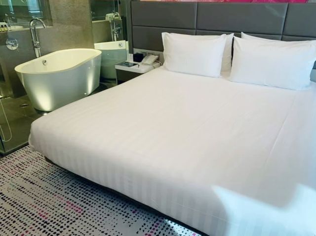 Park Lane Hotel