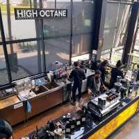High Octane Café คาเฟ่แนวลอฟท์