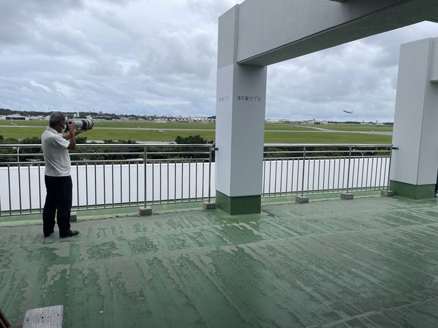 嘉手納基地が一望できる『道の駅かでな』