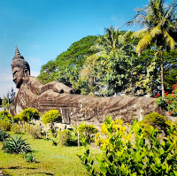 พระพุทธรูปปางไสยาสน์ 