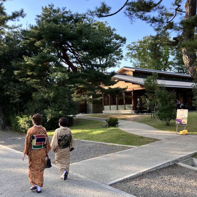 【京都】御所を囲む広大な公園と自然