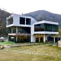 전주 근교 분위기 있는 대형카페 소양 “라온카페”