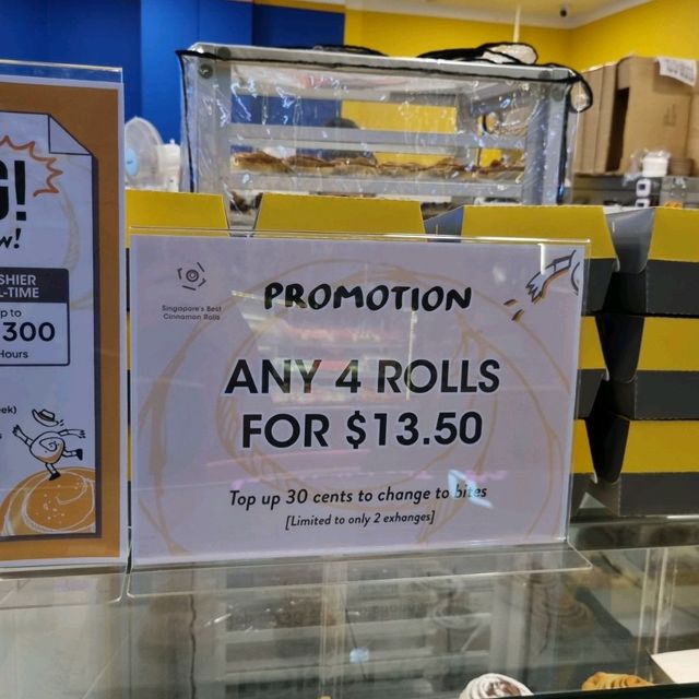 Rrooll - A New Cinnamon Roll Shop 
