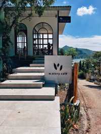 W Story Cafe