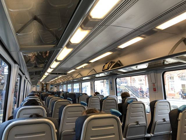 고풍스러운 옛멋이 담겨있는 본머스 기차역🚞