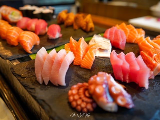 The Weekend Grande Seafood Dinner Buffet at Sherat