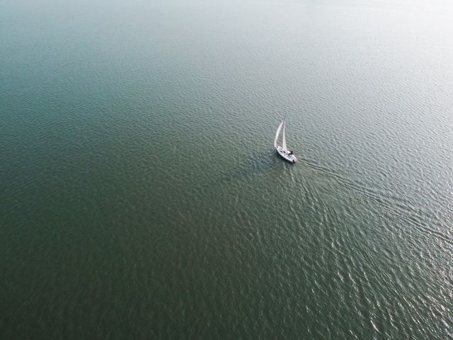 Flying over the Beautiful Jinji lake 🌅