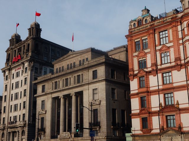 Amazing Architecture on The Bund📸