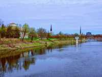 Cambridge town: Thought I was a guest when I arrived, but now I'm a figure in a painting.