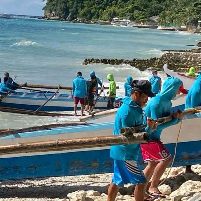 Whale Shark Watching in Oslob