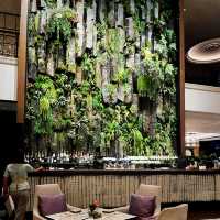 Shangri-La Lobby Lounge