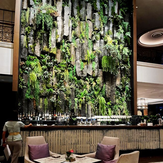 Shangri-La Lobby Lounge
