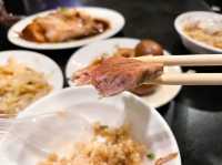 [台北中山美食]隱藏四平商圈中的美味豬腳飯~富霸王豬腳｜肉香不肥超入味｜魯蛋必點｜用餐時間排滿滿