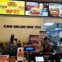 愛吃炸雞的選擇🍗 Burger King 漢堡王 微風南山店