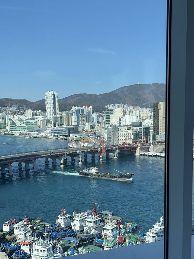 [부산] 호캉스에 딱!!✨ 환상적인 뷰를 가진 부산 "라발스 호텔"