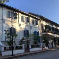 Explore out by walking along Mekong -Kharn 