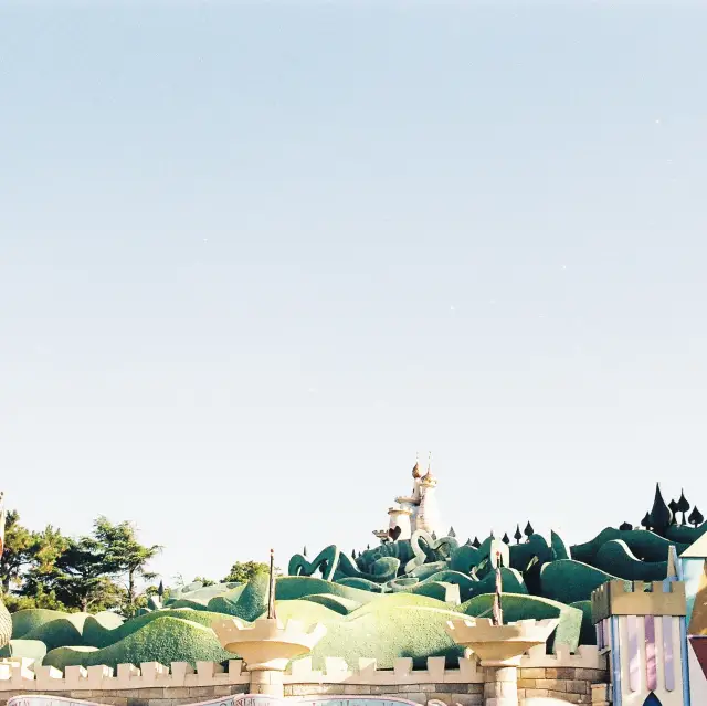 Tokyo Disneyland บนกล้องฟิล์ม