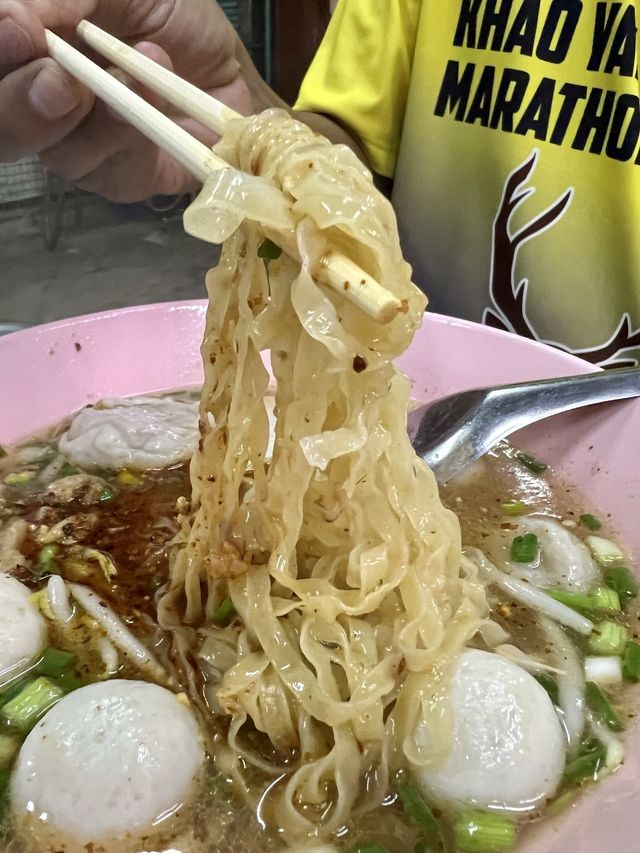 ลูกชิ้นปลาร้านอร่อย การันตีด้วยรางวัล