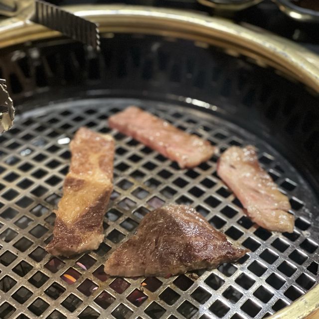 銅鑼灣牛川🔥
