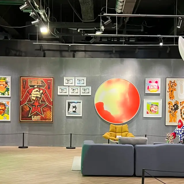 TYSON YOSHI X時代廣場《MY NEW WORLD ORDER》藝術展覽