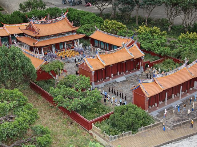 長大了還是愛小人國 一起重返兒童迷你世界