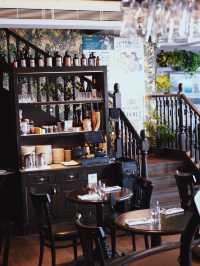 "尖東美食里Alfresco Lane"