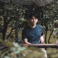 บ้านธารกล่อม นอนฟังเสียงน้ำไหลในอ้อมกอดธรรมชาติ 🌲