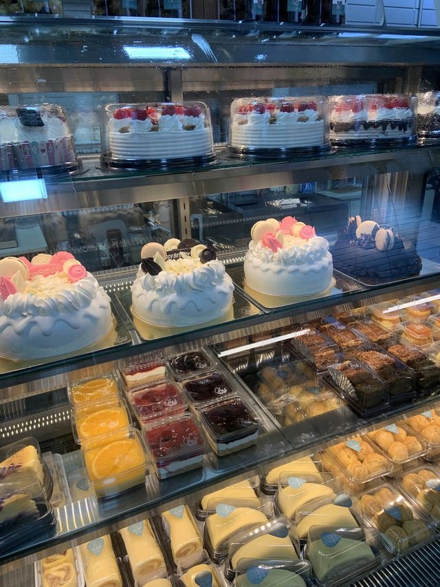ร้านเค้กเจ้าเก่าแก่ ในกำแพงเพชร ชัยเบเกอรี่