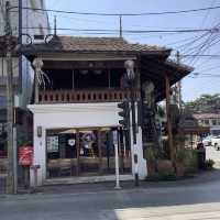 Gingerbread House Gallery @แพร่