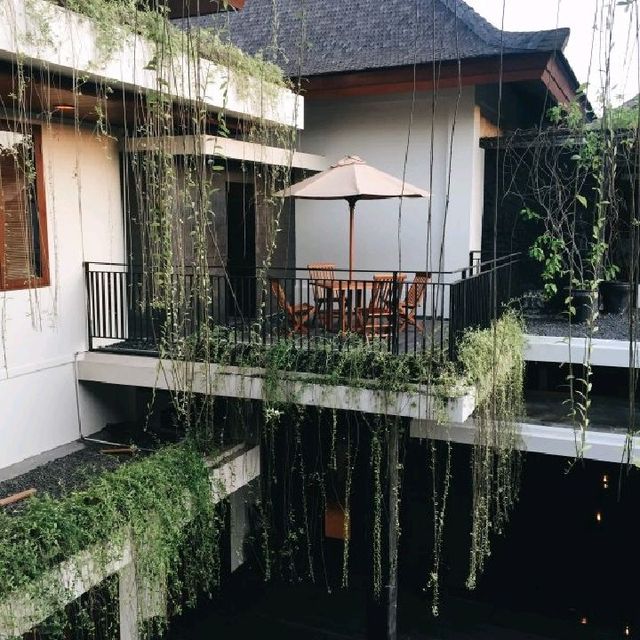 Bali Cafes