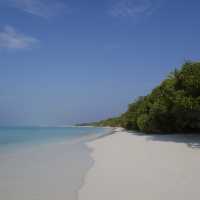 Fulhadhoo Bikini beach