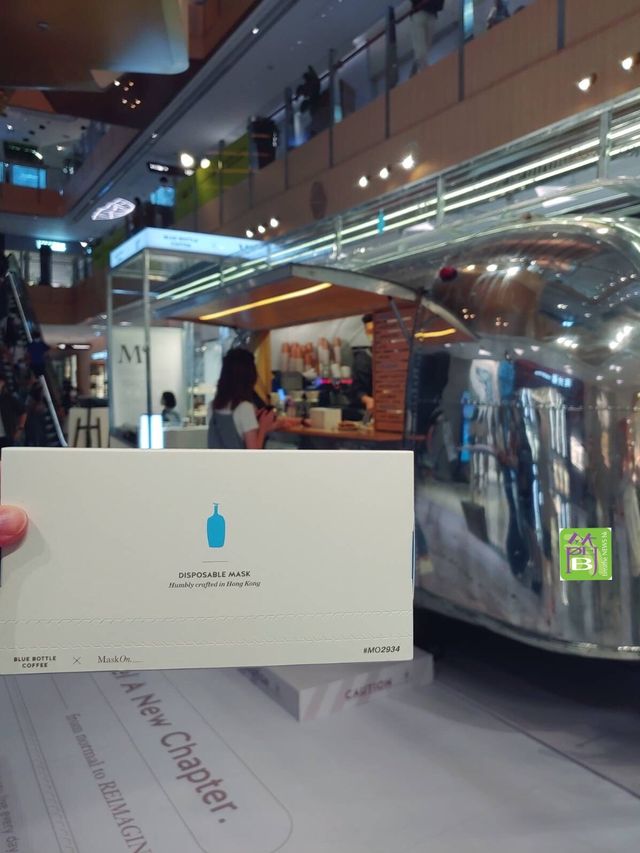 Blue Bottle Coffee限定店飲靚咖啡食花生醬窩夫買首次亮相小藍樽口罩 Blue Bottle Coffee限定店飲靚咖啡食花生醬窩夫買首次亮相小藍樽口罩