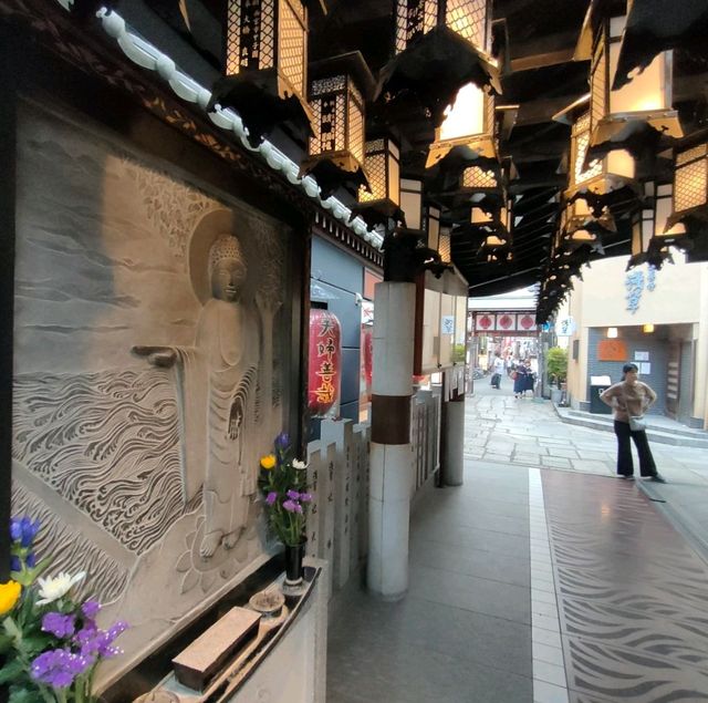【大阪 千日前】大阪観光名所✨法善寺さん