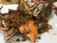 Affordable Seafood Dinner at Cheng Chau Seafront. 