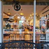 บ้านขนมหวาน Dessert house in chana 